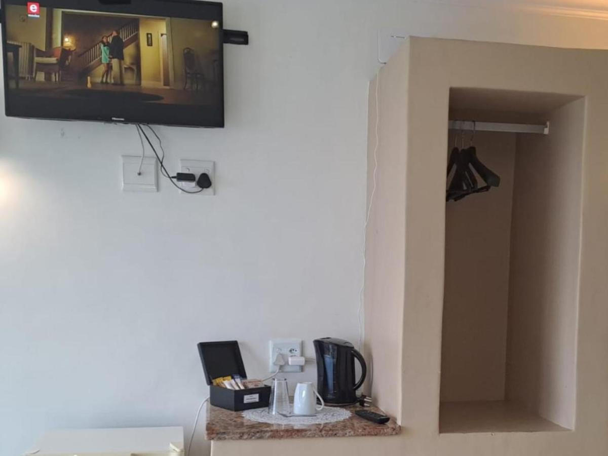 Green Door Guest House Μόσελ Μπέι Δωμάτιο φωτογραφία