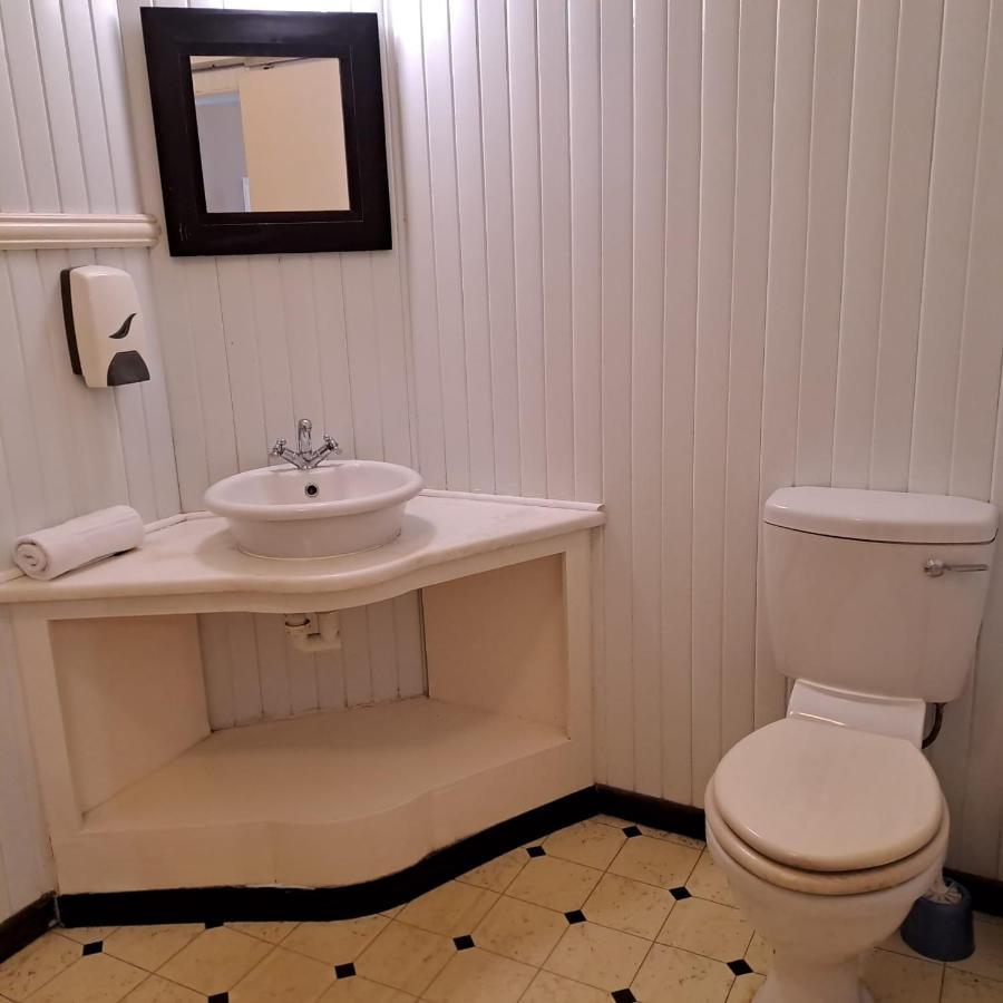 Green Door Guest House Μόσελ Μπέι Εξωτερικό φωτογραφία