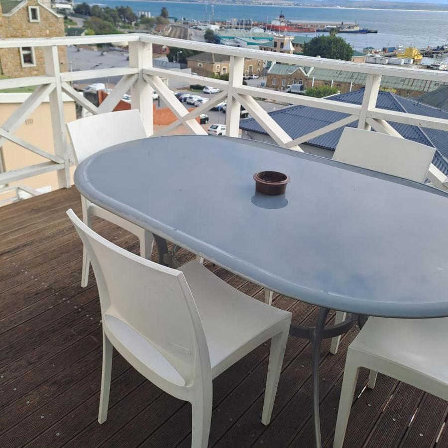 Green Door Guest House Μόσελ Μπέι Εξωτερικό φωτογραφία