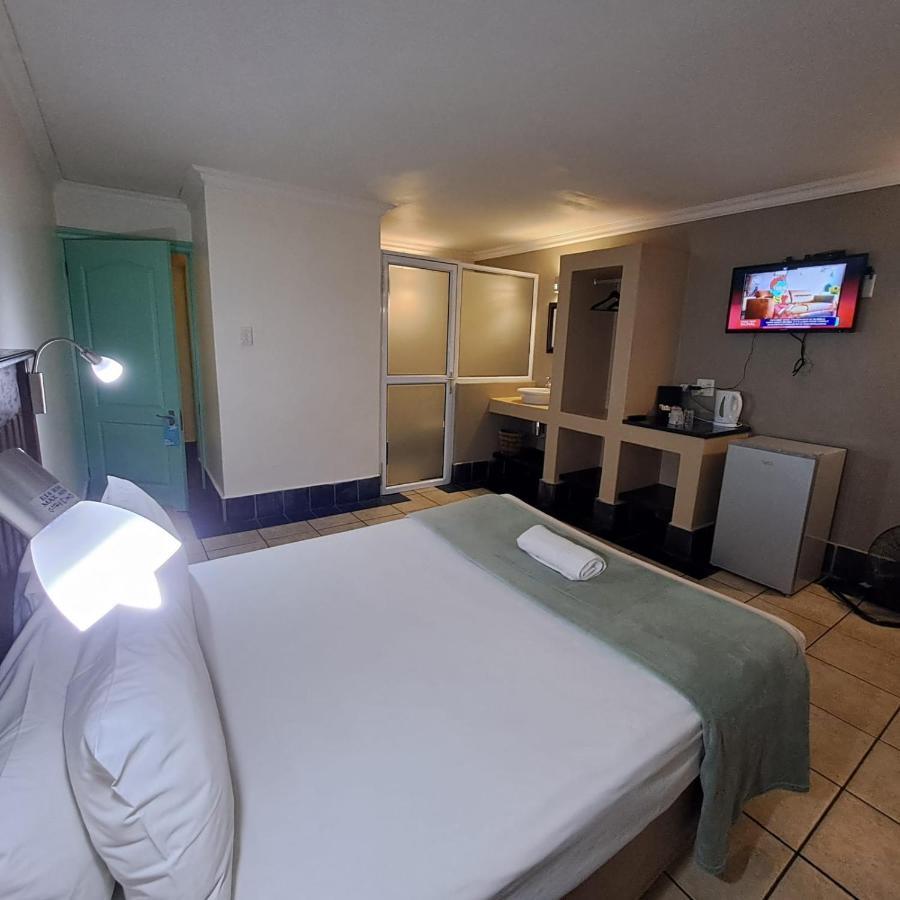 Green Door Guest House Μόσελ Μπέι Εξωτερικό φωτογραφία