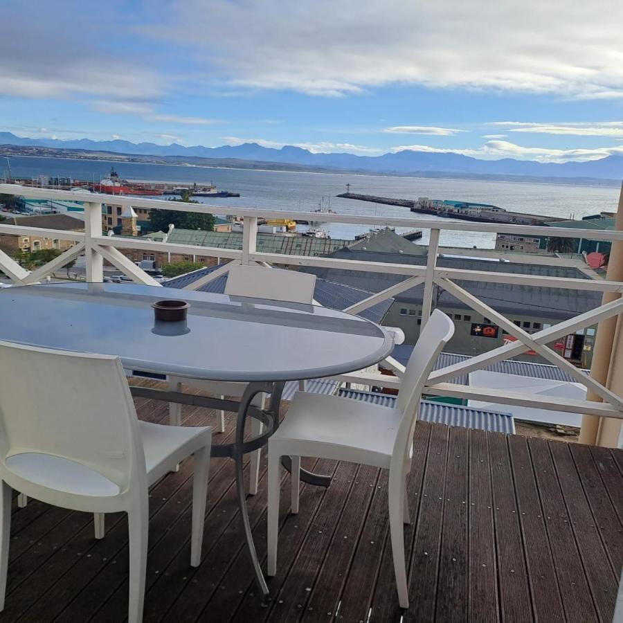 Green Door Guest House Μόσελ Μπέι Εξωτερικό φωτογραφία